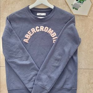 Grey Abercrombie & Fitch pullover